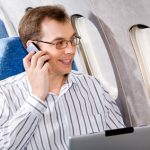 Deutsche lehnen Telefonieren und Surfen im Flugzeug ab